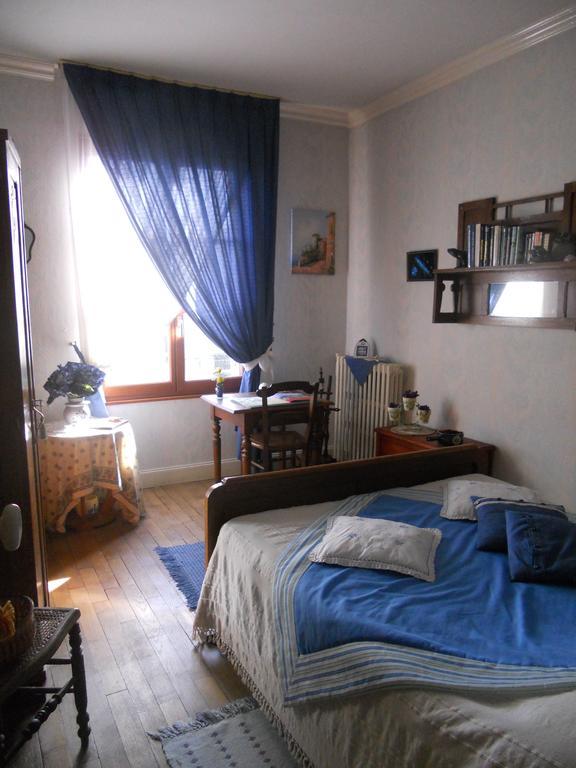 ורדון-סור-מוס Chambres D'Hotes Des 3 Rois חדר תמונה